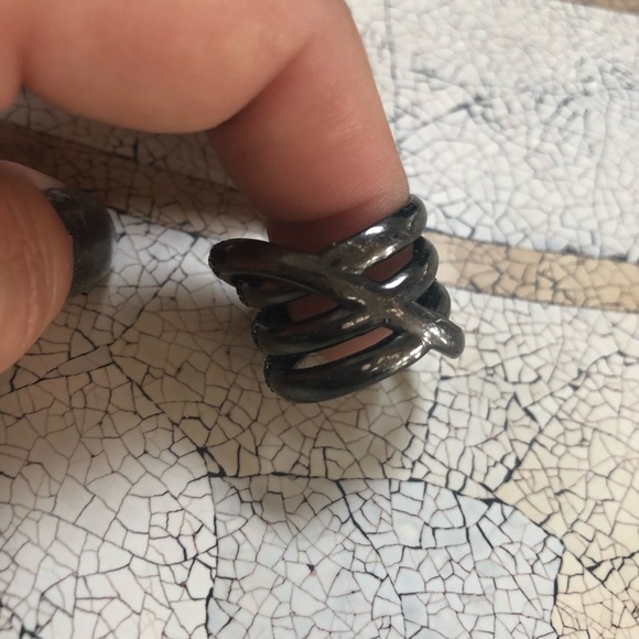 🔥SALE🔥24 HOURS ONLY NEW Susan Hanover Ring - Picture 2 of 8